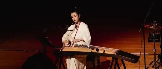 中泰合拍剧《曼波奇缘》,惊现泰国公主古筝老师经典之作——《星愿》