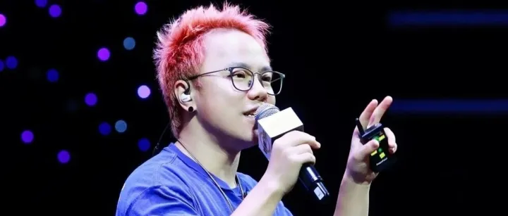 明年不直播就要完犊子，但我真的不想啊。。。