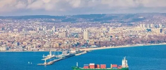 发现一个小众却好用的开发客户网站