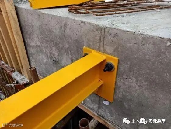 新型悬挑脚手架,重量减半,看看它如何施工?_19