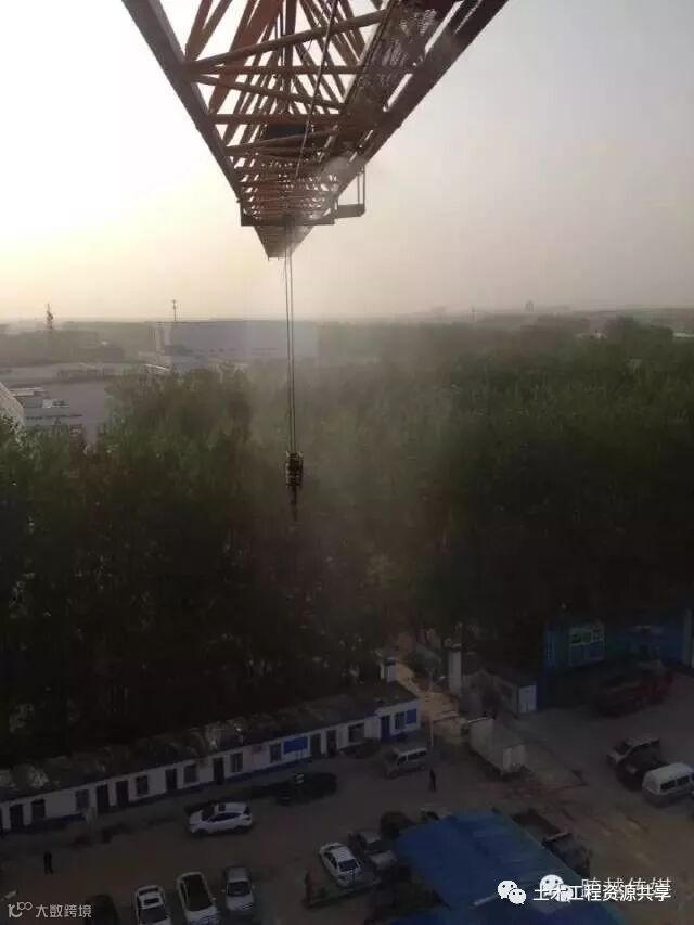 绿色施工就是洗洗车,弄点喷淋,防尘布?一看你就是大脑简单!_56