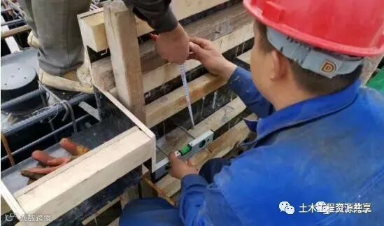 新型悬挑脚手架,重量减半,看看它如何施工?_10