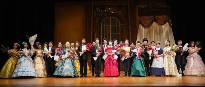 东京<em>话剧</em>艺术协会五幕<em>话剧</em>《茶花女》公演纪实与评论