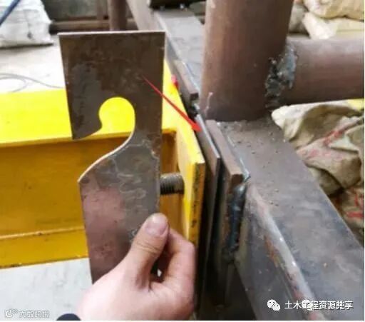 新型悬挑脚手架,重量减半,看看它如何施工?_36