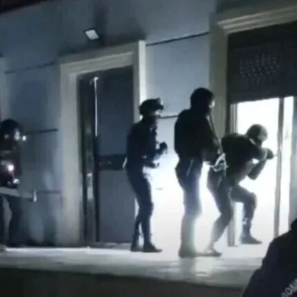 希腊警方捣毁特大<em>诈骗</em>团伙，冒充公职<em>人员</em>行骗超过760万欧元