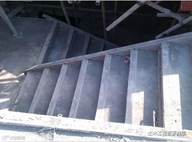打灰那点事,这里全说明白了!最全混凝土浇筑质量控制要点总结!_12
