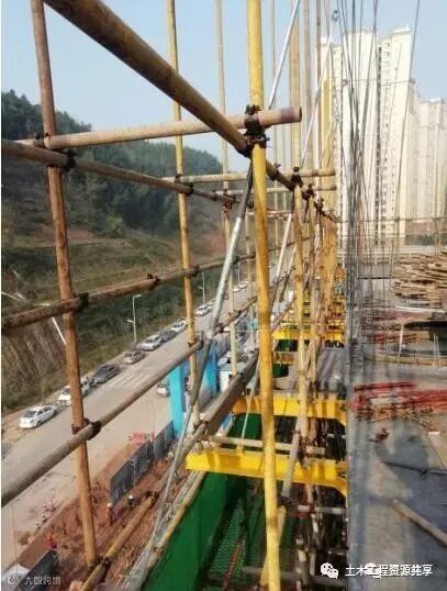 新型悬挑脚手架,重量减半,看看它如何施工?_24