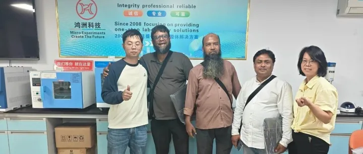 10月鸿洲院校展会分享&海外客户来访