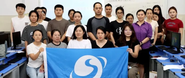 跨境电商新蓝海，AI赋能破局出海—轻纺城经营户专题培训圆满收官