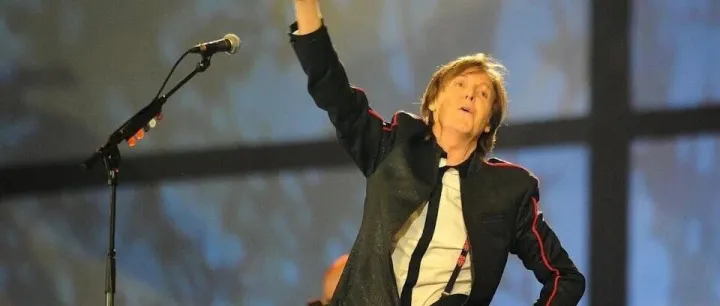 欧盟禁素食产品用“香肠”“汉堡”等名称，<em>保罗</em>.麦卡<em>尼</em>联署反对