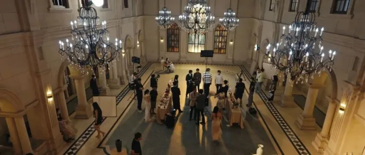 从“新蓝图”到“实景画”｜一部微短剧 带“火”一座城