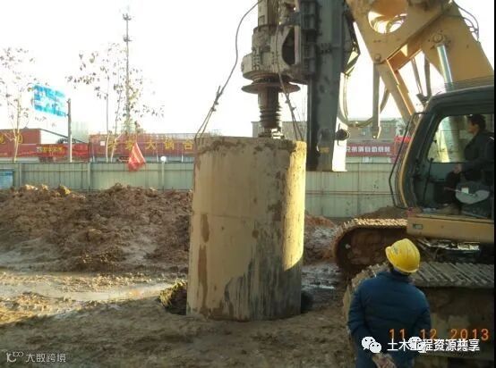 打桩时遇到坍孔,导管堵管,钢筋笼上浮,咋办_8