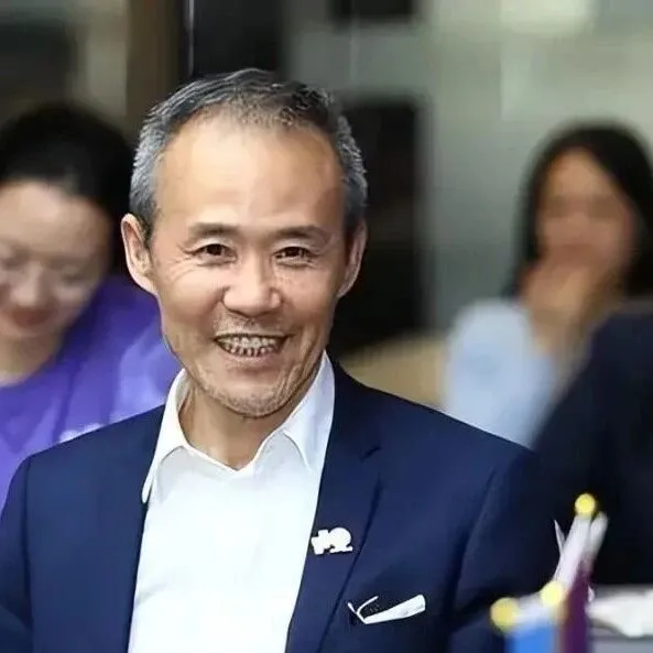 钱再多也没用？段永平揭70岁王石现在的真实状况，给所有企业家提了醒