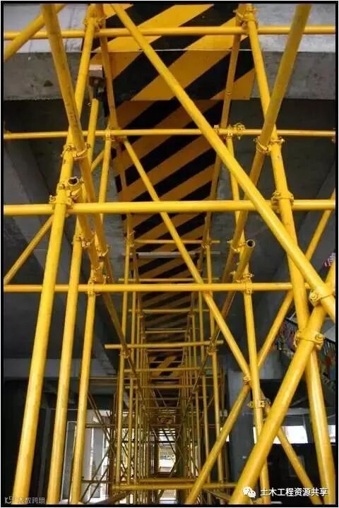 这才是鲁班奖工程,模板安装要这样做!_4