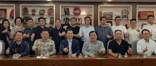 案例回顾 | 6 天跨新马！参访 OCBC 华侨银行、马中总商会，链接跨境商机；打卡鱼尾狮、极乐寺，沉浸多元文化