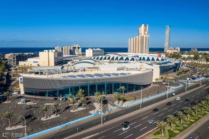 2024红海购物中心汇聚了众多国际和本土品牌，拥有各种餐厅、咖啡馆、商店和娱乐场所，可以提供适合所有人..._红海购物中心-评论-去哪儿攻略