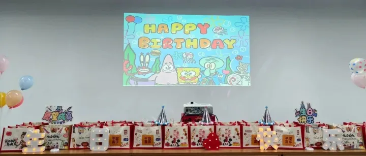 笑语盈盈暖清秋｜著赫祝10月份的寿星们生日快乐