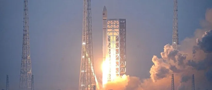 长十二火箭<em>四</em>战<em>四</em><em>捷</em>，成功发射卫星互联网低轨16组卫星