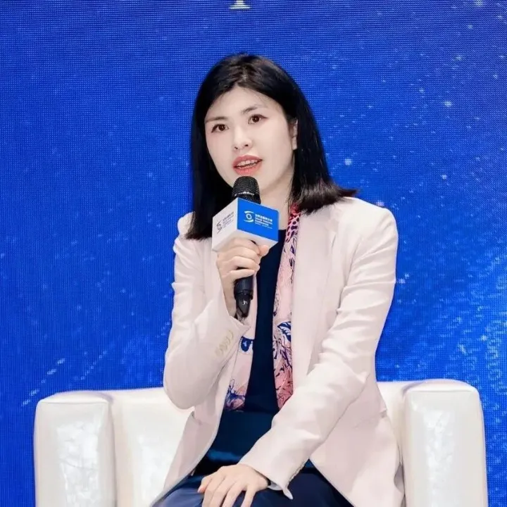 2025 世界互联网大会｜思科封小韵：突破“AI 基础设施”瓶颈，跨域协同构建智能未来