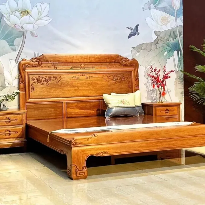 <em>金花</em>梨-大脚大床