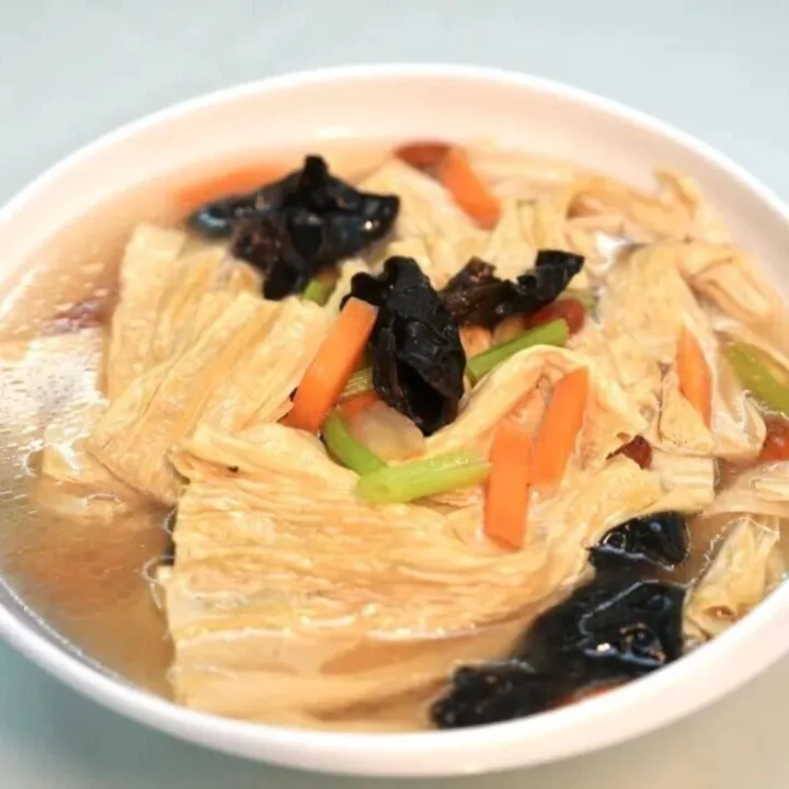 一口吃出山泉甜味的腐竹，口感到底有多软糯弹嫩？