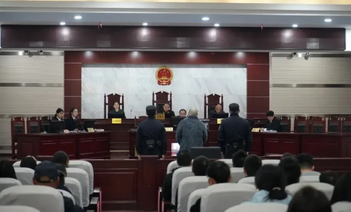 宋某涉嫌受贿110万，嘉鱼法院以案为鉴敲警钟