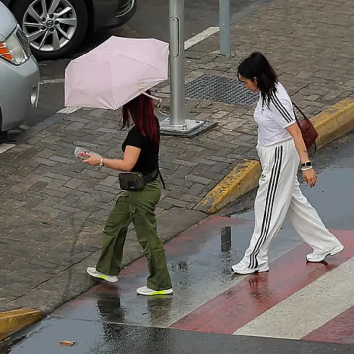 阿联酋恶劣天气通勤新规：三类情形可将通勤时间计入工作时长