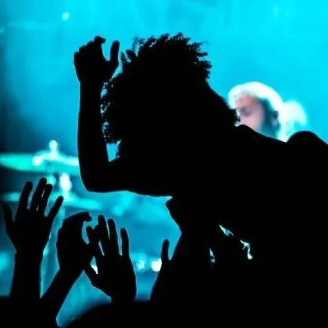 <em>现场</em>音乐已超越体育、电影，成为全球最受欢迎的<em>娱乐</em>形式