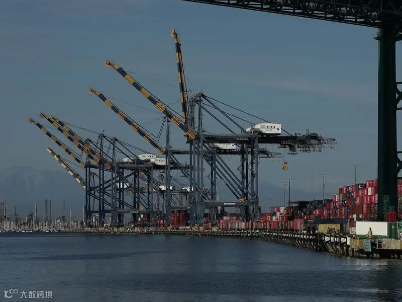 这是5月10日拍摄的美国洛杉矶港。新华社