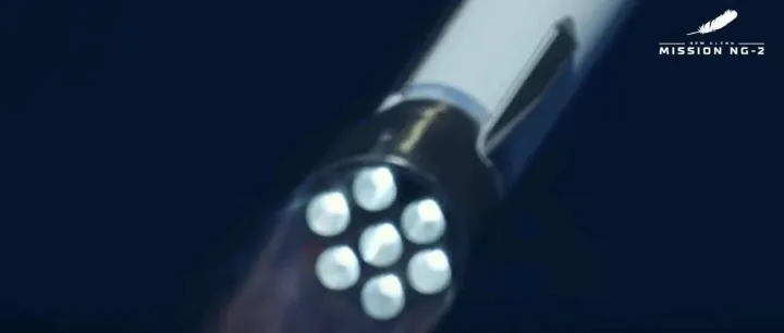 第二家实现轨道级火箭回收的公司终于出现，新老首富投身太空探索拓展人类边疆