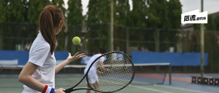 花2万去巴厘岛练网球，这届新中产爱上「体校式旅行」