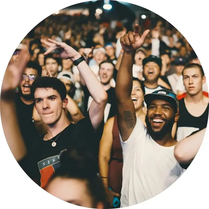 迈克尔·莫里斯×仲树：在撕裂对立的时代，如何找回人类的共同语言？