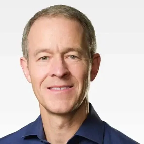 苹果27年元老杰夫·威廉姆斯退休不足一月，获邀加入迪士尼董事会