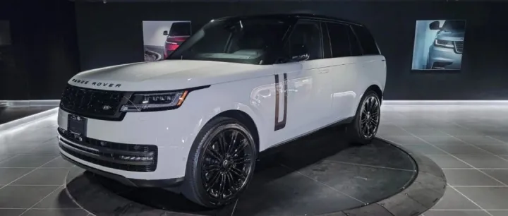 全新【CA】2025 Range Rover SE越野<em>車</em> - 訂製<em>車</em>輛(4-8周或14周)基礎<em>車</em>價:$145,500.00