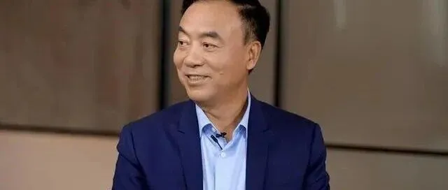 10亿跨界买来一堆问号，孩子王又着急去港股“找钱”并购