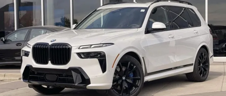 2026【CA】寶馬X7 xDrive 40i 越野<em>車</em>-訂製<em>車</em>輛(4-8或16周)基礎<em>車</em>價:$120,895