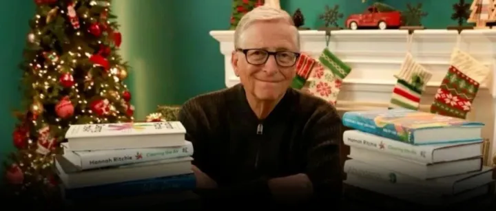 比尔·盖茨2025年冬季书单出炉！推荐的唯一一本小说超治愈