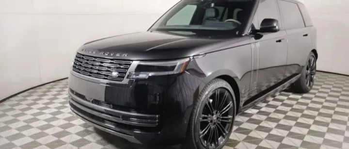 全新2025 Range Rover SE全<em>輪</em>驅動SUV -337064