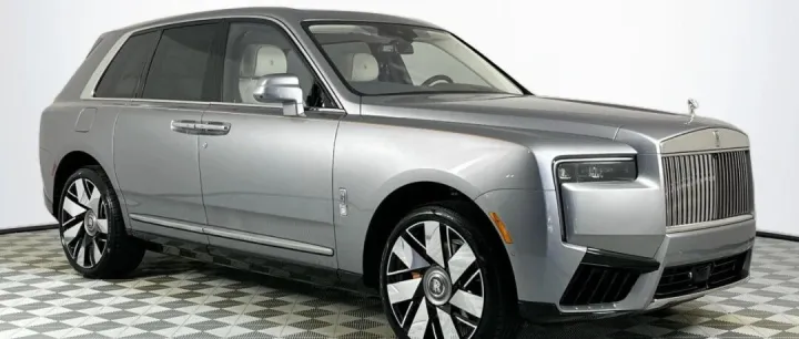 2025【USA】 <em>羅</em>爾<em>斯</em>·<em>羅</em>伊<em>斯</em>·库利南 SUV - 229626