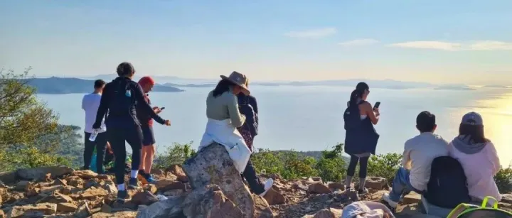 DEC14  <em>SUN</em> Easy Suzhou 7 peaks 10KM hiking & Hotspring