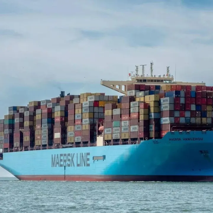 刚刚！马士基首艘集装箱船重返红海！