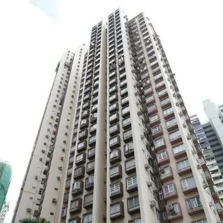 11个月1256亿！香港楼市，被内地人买爆了......