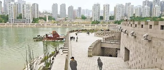 New 2.4km riverside walk opens to the <em>public</em>