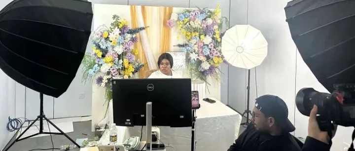 基地动态｜海南自贸港丝路跨境直播中心又刷屏啦！