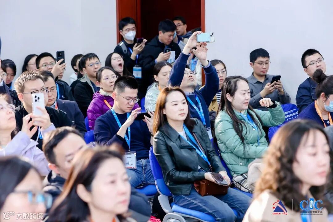 2_1600_3000_gif (2).jpg