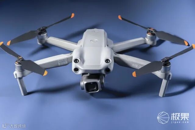 大疆Air2S上手体验:一英寸大底加持!这就是台会飞的数码相机