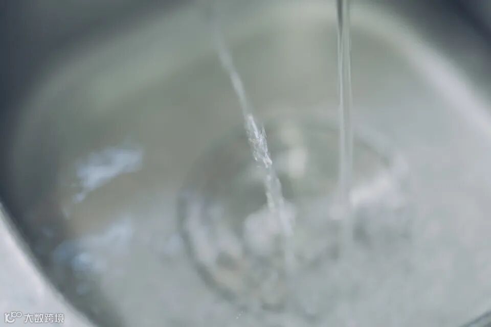 352K10厨下式反渗透净水器