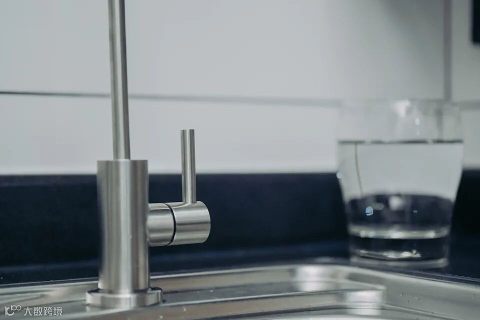 352K10厨下式反渗透净水器