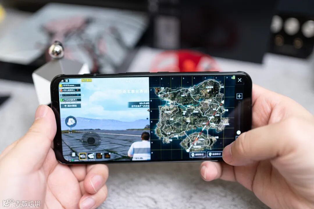 努比亚红魔5G游戏手机