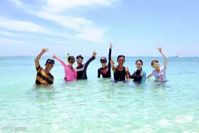 魔声 Backfloat 蓝牙音箱